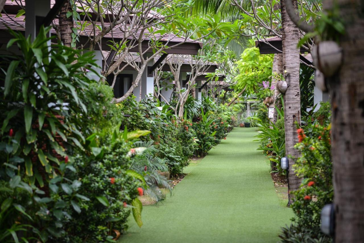 Phangan Bayshore Resort Koh Phangan - SHA Plus Haad Rin Bagian luar foto