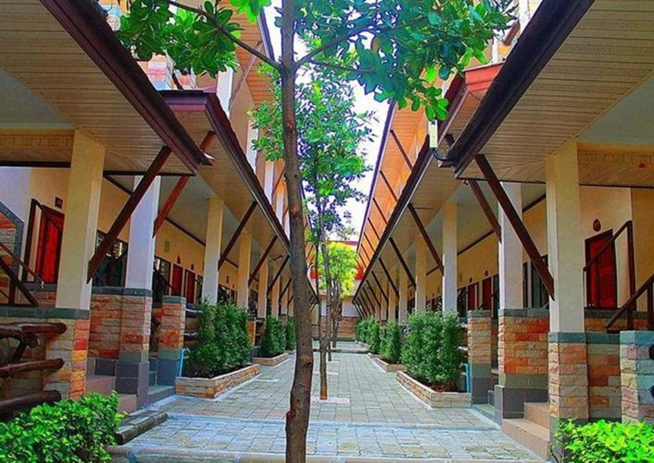 Phangan Bayshore Resort Koh Phangan - SHA Plus Haad Rin Bagian luar foto